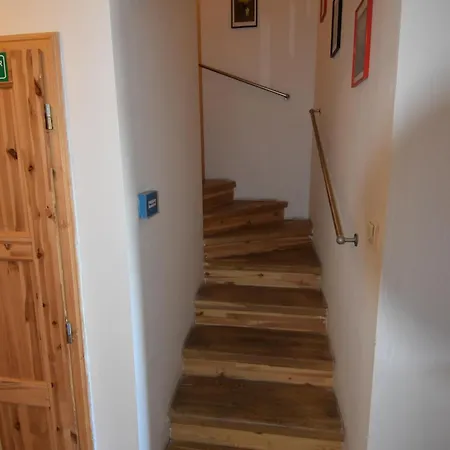 Kavárna Lucie S Ubytováním 3*