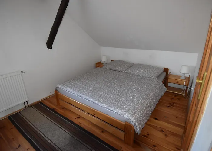 Kavarna Lucie S Ubytovanim Pensjonat Horní Těrlicko
